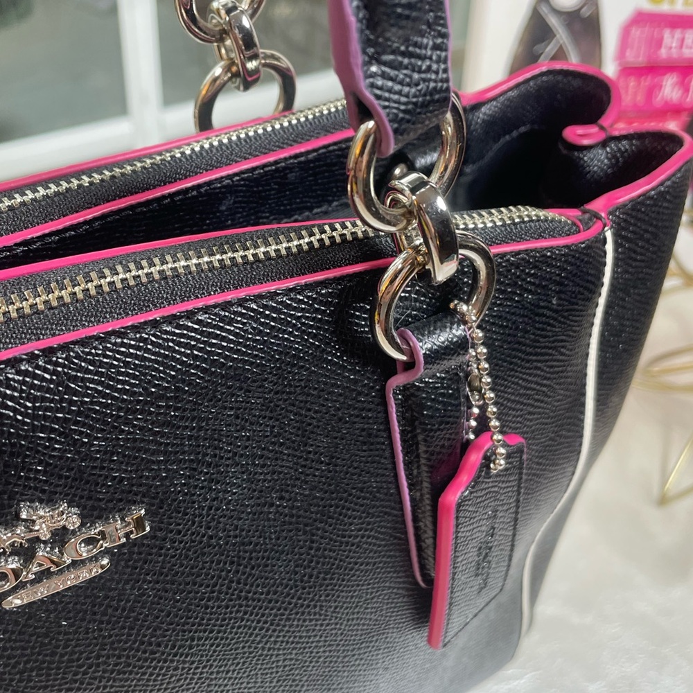 Coach Christie Carryall Black Crossgrain Leather with Pink/Magenta Piping NWOT - Picture 8 of 17